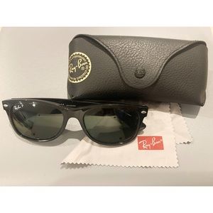 Polarized “New Wayfarer” Ray-Ban Sunglasses